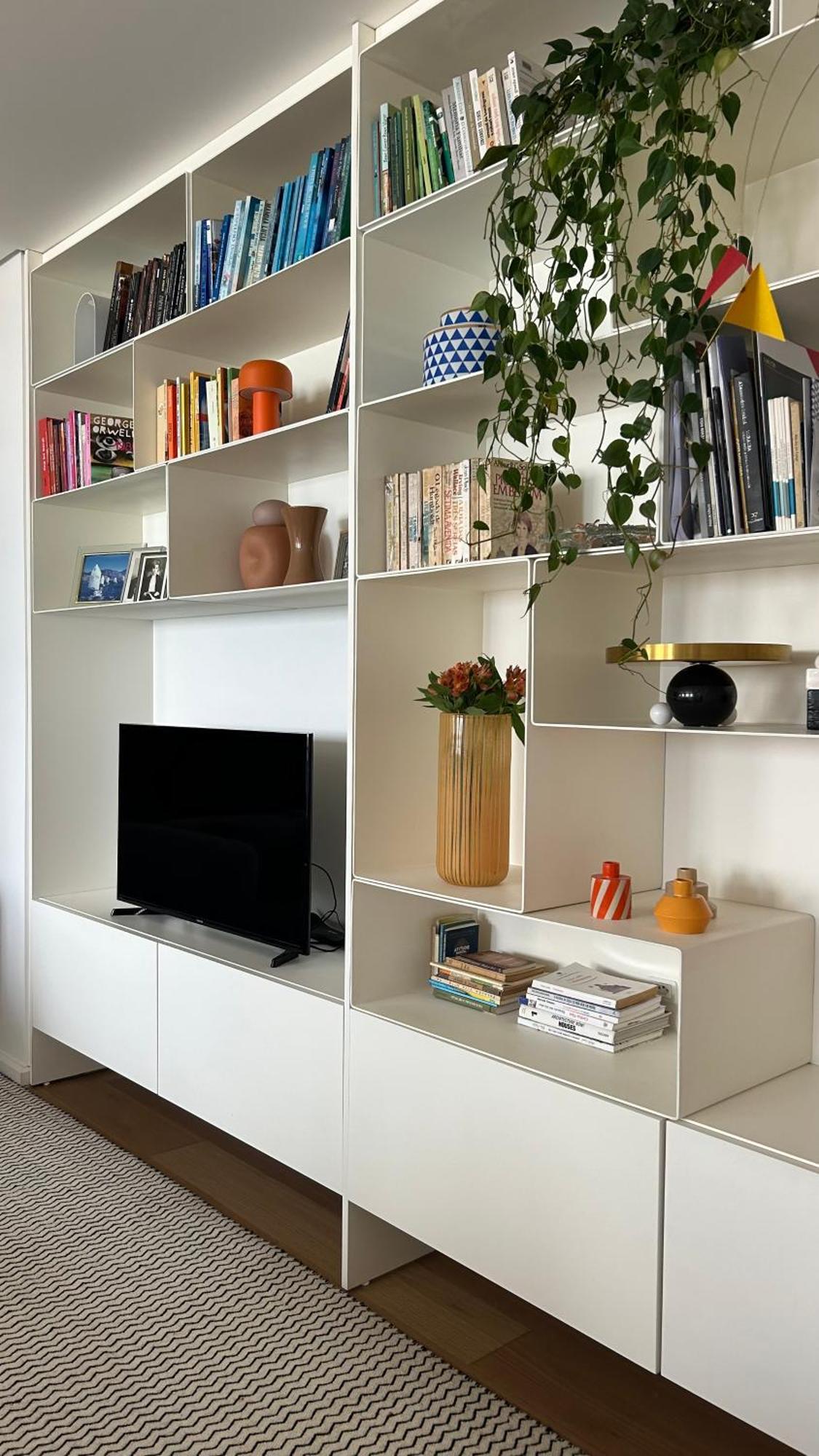 Apartamento Totalmente Reformado Quadra Mar *